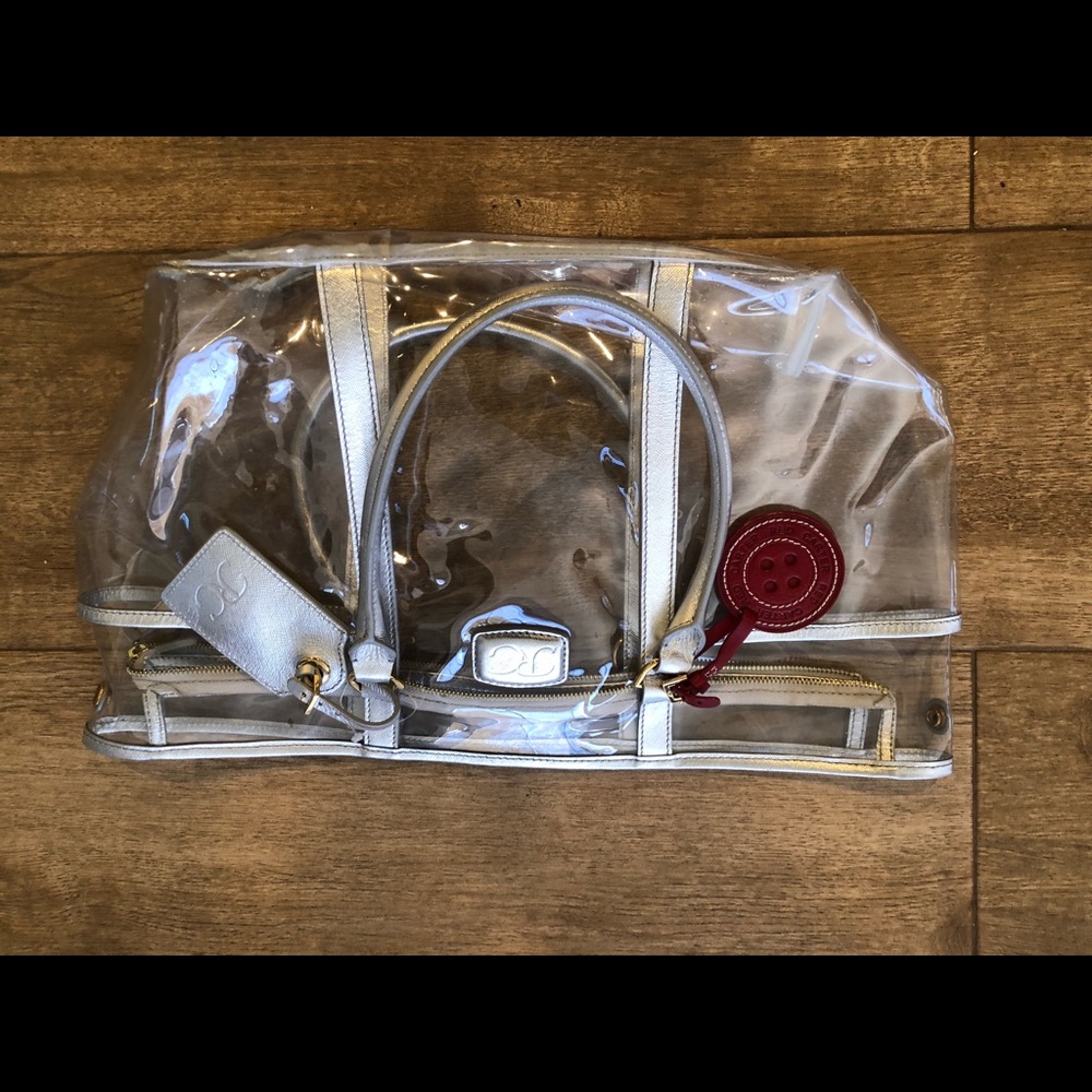 Red Carter Bag - Picture 6 of 6